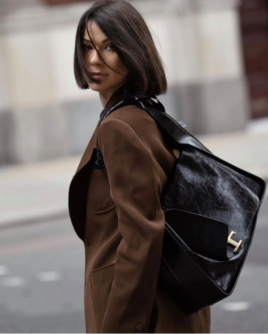 女明星用的包包_Prada Supernova_Celine Soft 16 bag