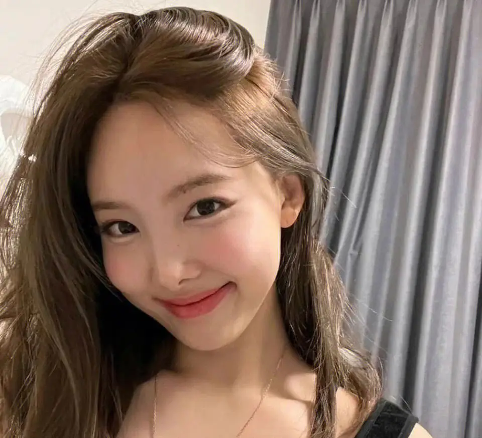 韩国女明星韩剧_韩国顶级女演员_韩国美女演员