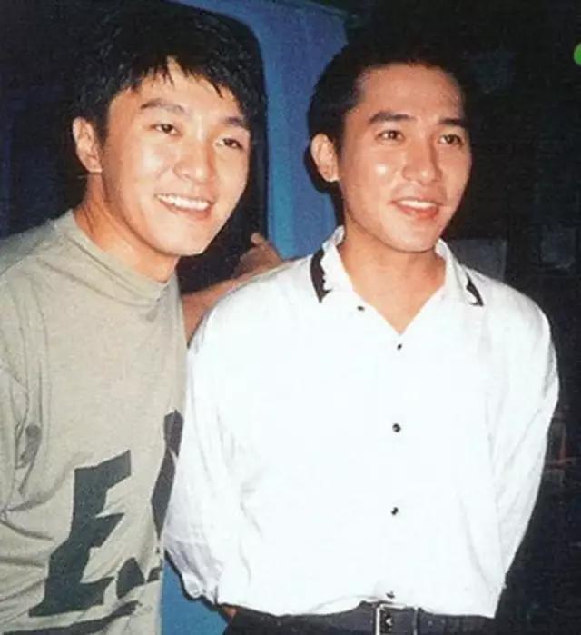 赵丽颖学历中专_娱乐圈谁学历最低_娱乐圈学历低成绩差明星
