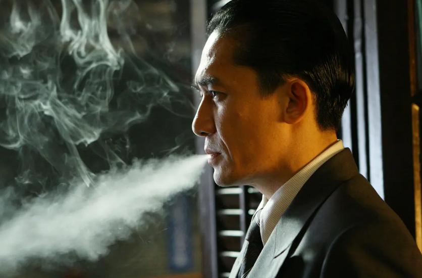 色戒 张爱玲 李安电影改编 _ 王佳芝 戏剧人生 性启蒙 _色戒整版手机在线观看