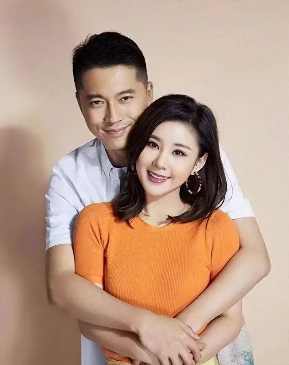 王雷李小萌婚姻故事_王雷李小萌模范夫妻_娱乐圈典型夫妻