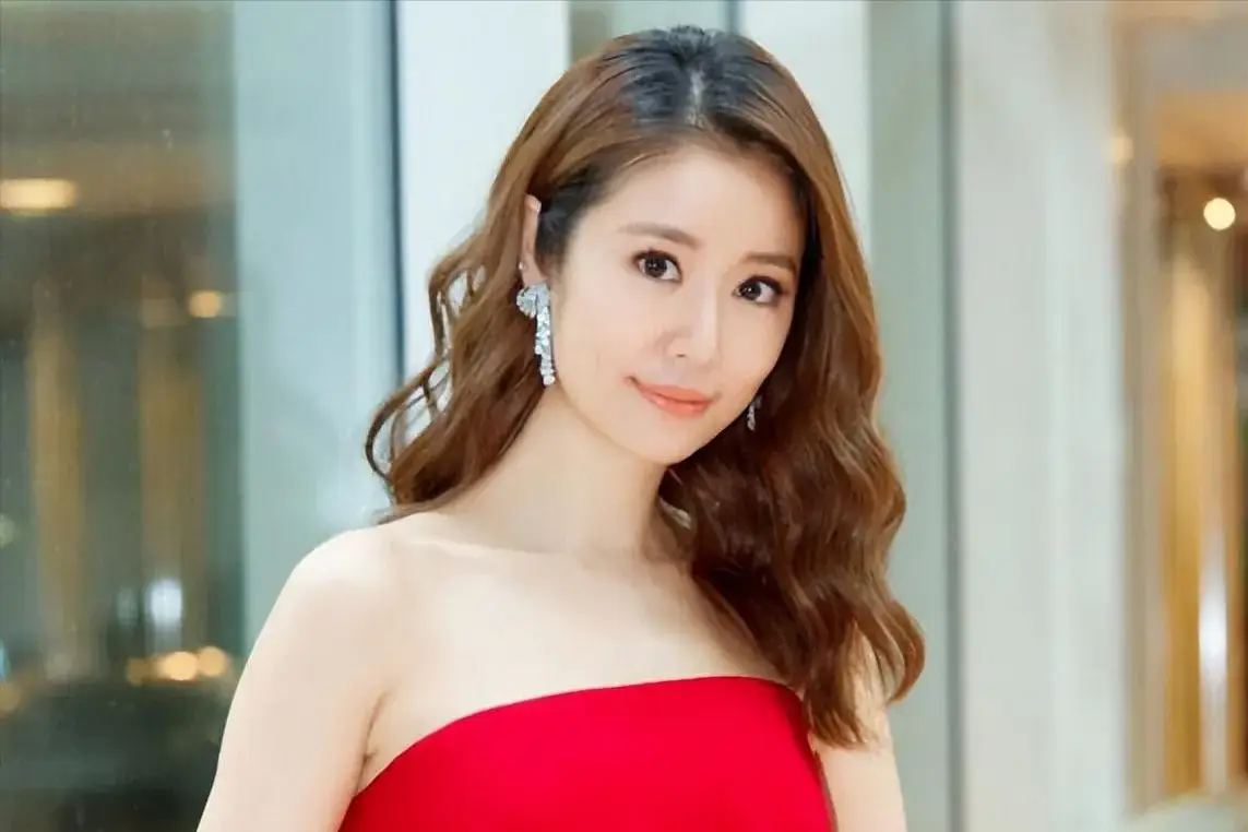 林心如不穿内衣 真空上阵 质疑_女明星胸部曝光的照片