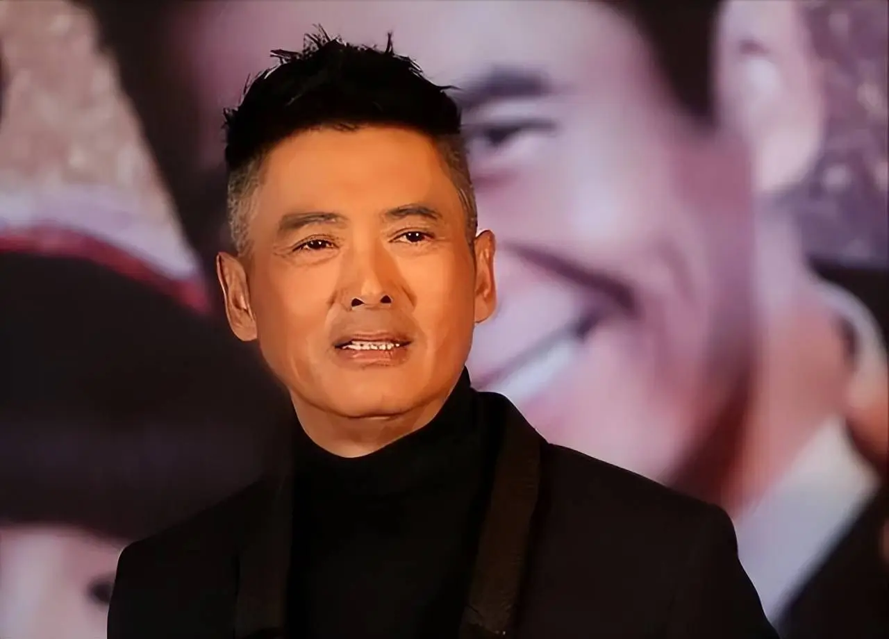 王晶爆料周润发狐臭 关之琳崩溃 王晶揭露娱乐圈秘闻_娱乐圈谁狐臭