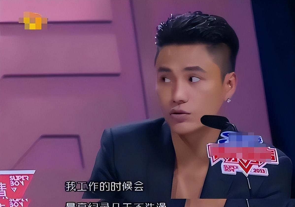 杨幂挖鼻孔_娱乐圈谁狐臭_娱乐圈马虎明星