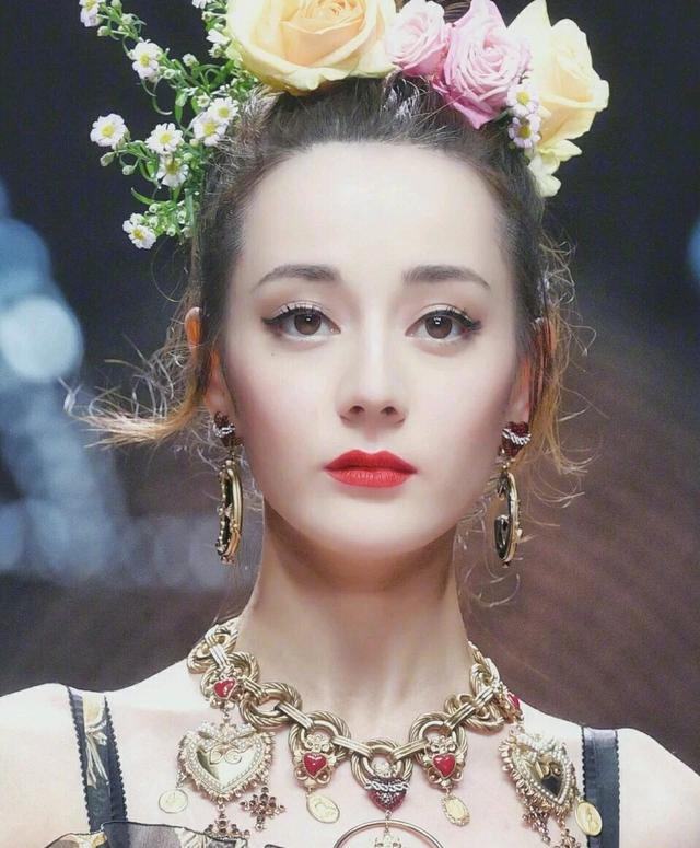 YSL口红试色_ysl千人千色t9t9t9pp_花钰集口红显白
