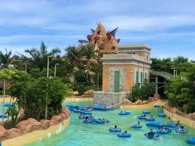 三亚旅游必打卡景点_三亚精品免费观看mv视频软件_三亚海滨风光景点推荐