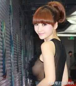 女明星凸点照片曝光_明星爆乳造型经典案例_性感女星没穿内衣