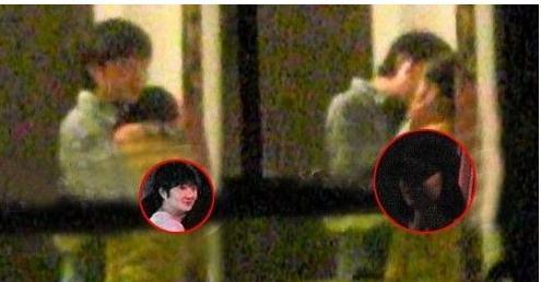 美女野兽组合 娱乐圈丑男美女恋爱故事 娱乐圈颜值与才华反差情侣_娱乐圈最丑男