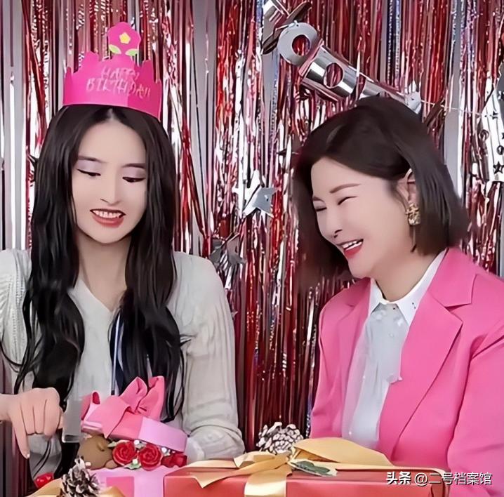 杨幂戚薇遭遇性骚扰事件_娱乐圈潜规则曝光_内幕娱乐圈