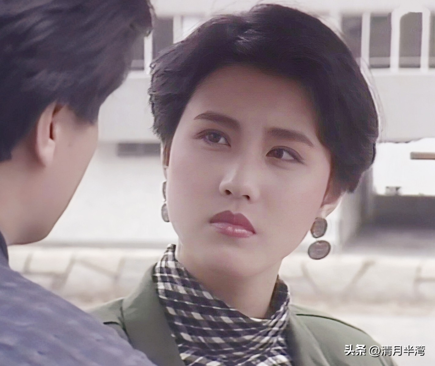 港圈女星短发造型_短发 女明星 生_港风女星短发代表
