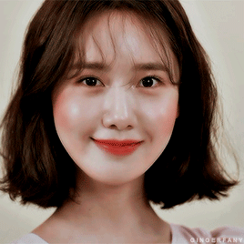 女明星大笑好看_如何笑起来更好看_微笑训练教程