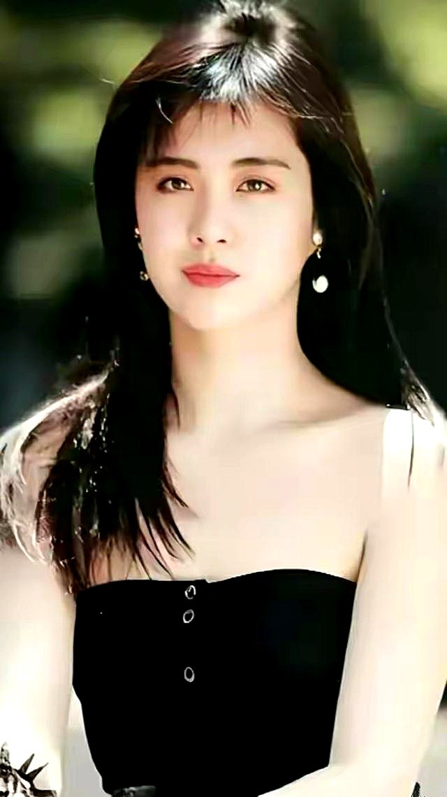 1994年挂历商业布局_香港女明星挂历图片_港台资源内地资源联动