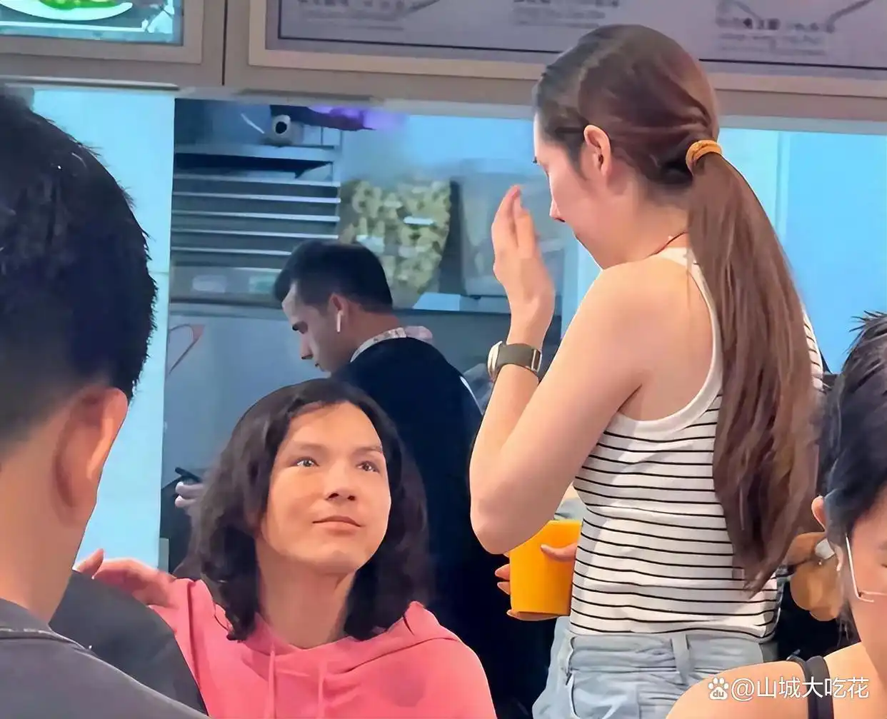向佐郭碧婷感情真相_娱乐圈谁在追郭碧婷_向太撮合向佐郭碧婷内幕