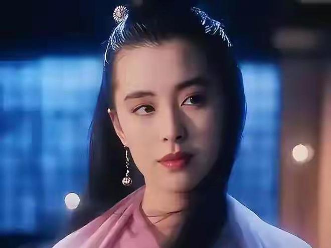 王祖贤为什么退出娱乐圈_岁月痕迹对比小倩_王祖贤抖音七秒视频