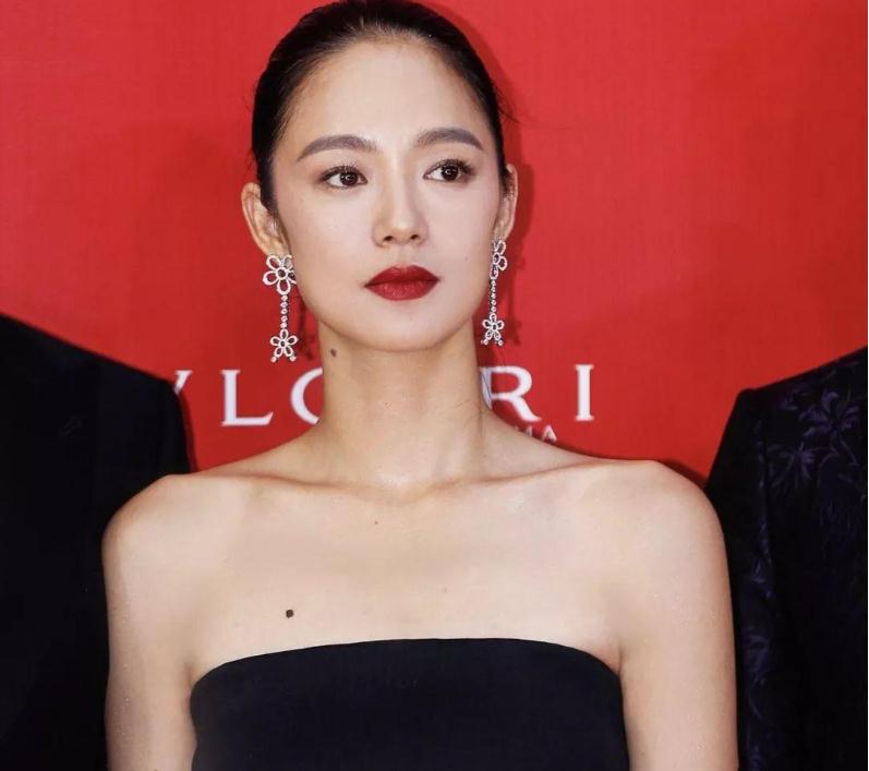 巩俐方脸美_方脸女明星_长方形脸女明星