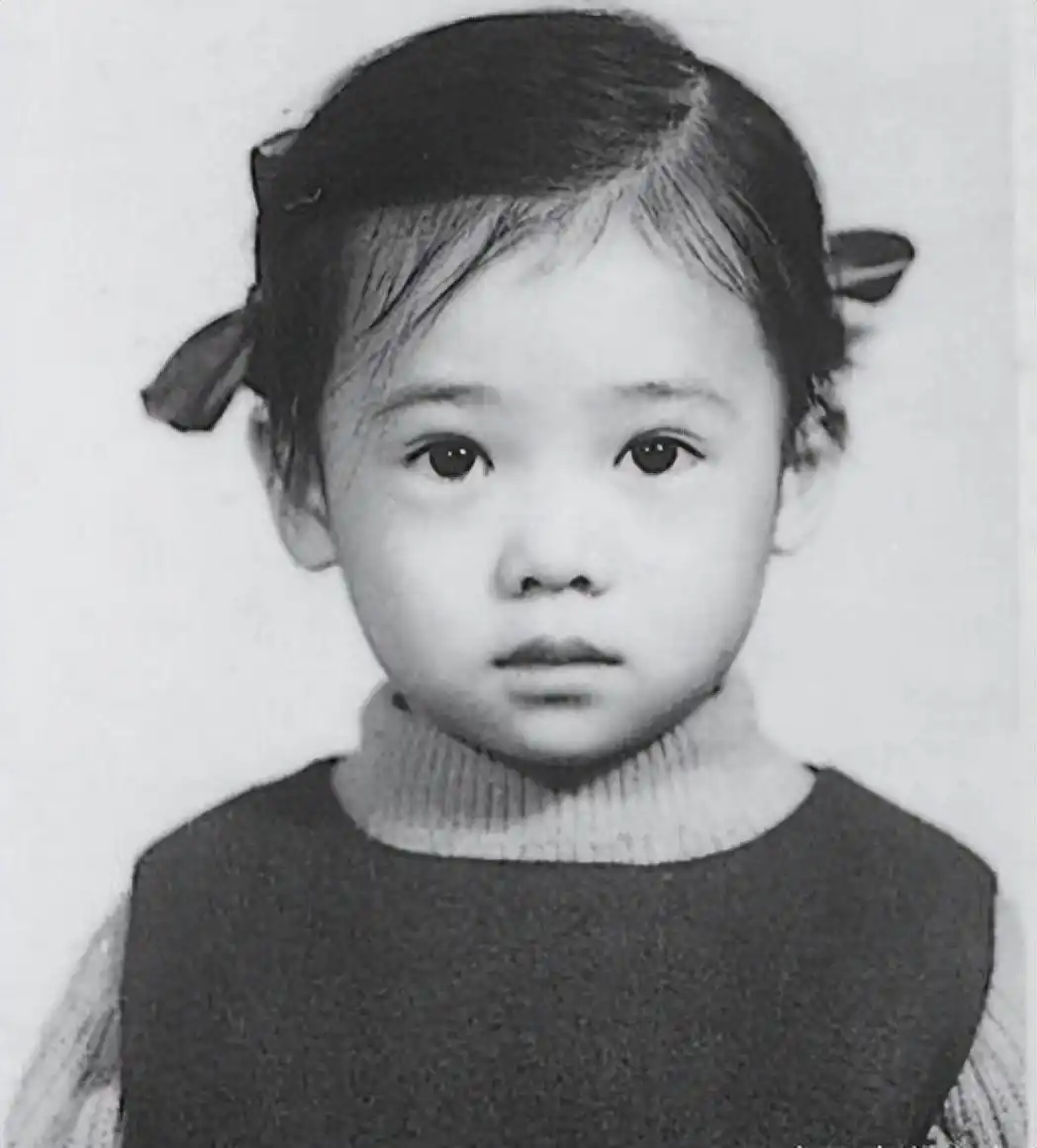 中国女明星邱淑贞_邱淑贞 香港金像奖 最佳女主角 演员生涯 退出娱乐圈 邱淑贞 退隐 事业感情 双丰收 邱淑贞 三个女儿 沈嘉伟 宠妻