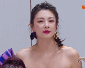 张雨绮年轻感_豪放熟女明星_熟女长相
