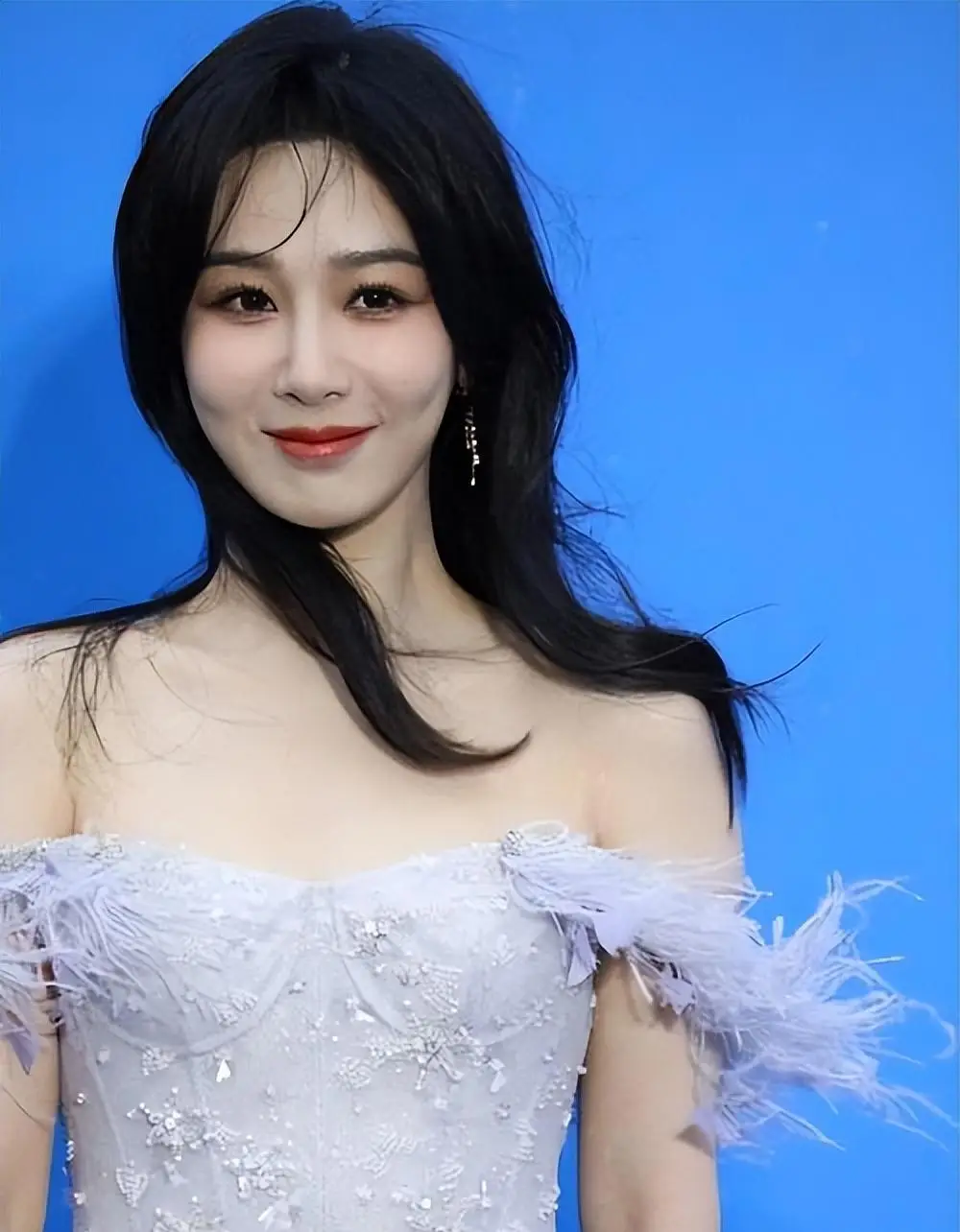 娱乐圈塌房原因分析_娱乐圈公共吧_鹿晗人设崩塌事件深度解析