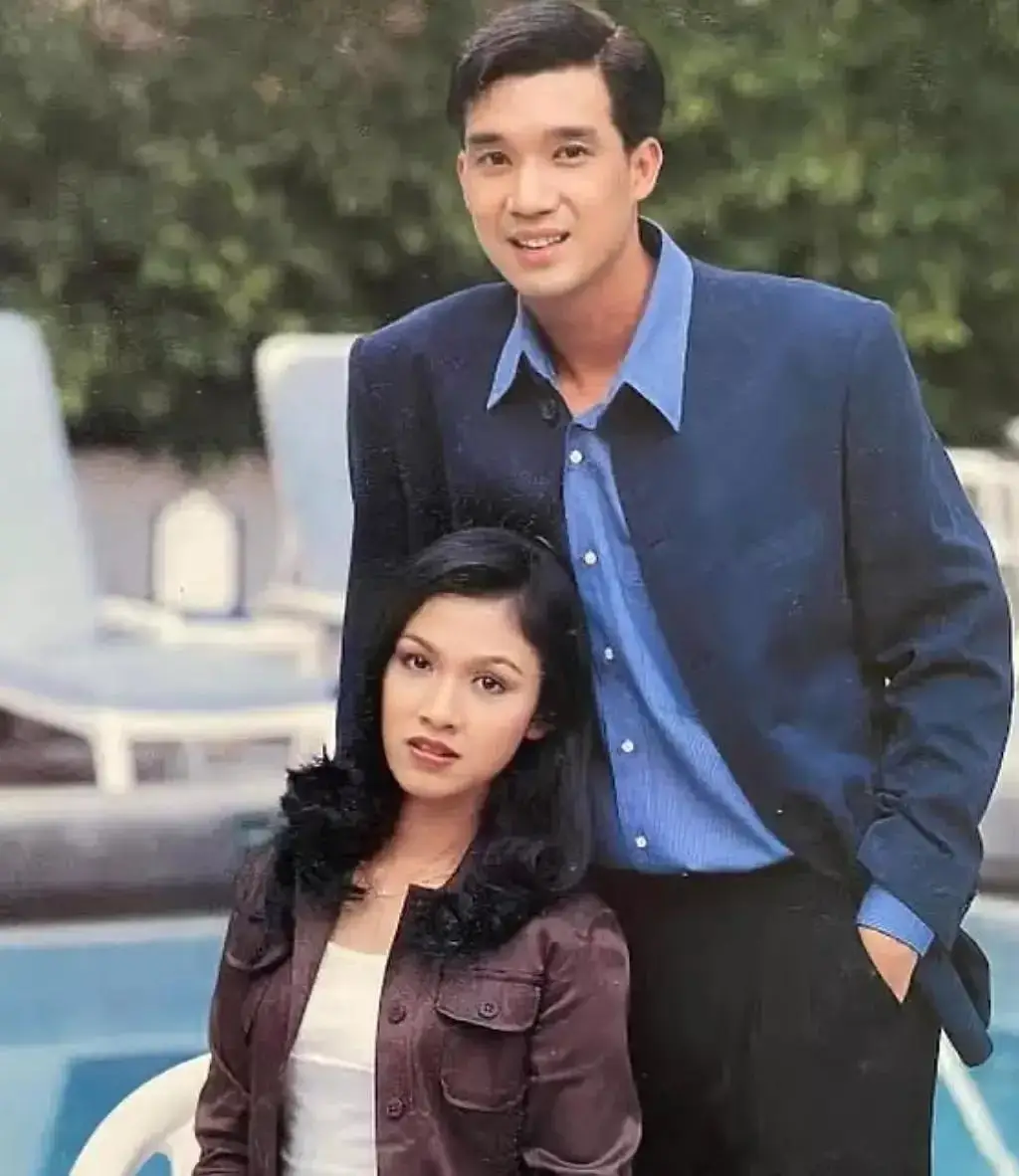 泰国明星因戏生情 婚姻故事_泰国娱乐圈明星夫妻 真实爱情_娱乐圈文情侣节目