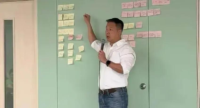 蔡子健 退出娱乐圈_蔡子健 190磅减到160磅 戒掉奶茶 泡游泳池 演员财务总监 中环写字楼 十几亿资产 职场代沟 影视制作预算表 商业模型 回本周期