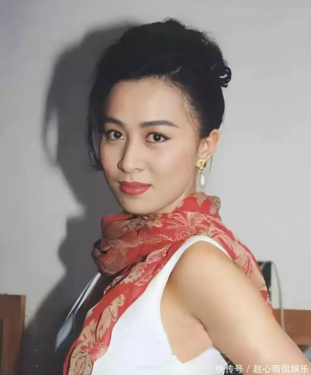 刘嘉玲章泽天访谈_章泽天刘嘉玲播客录制_章泽天 娱乐圈