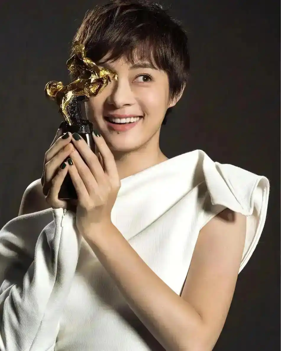 最突出“杠剧”能耐的十位女演员_所有女明星排行榜_演技精湛的女演员推荐