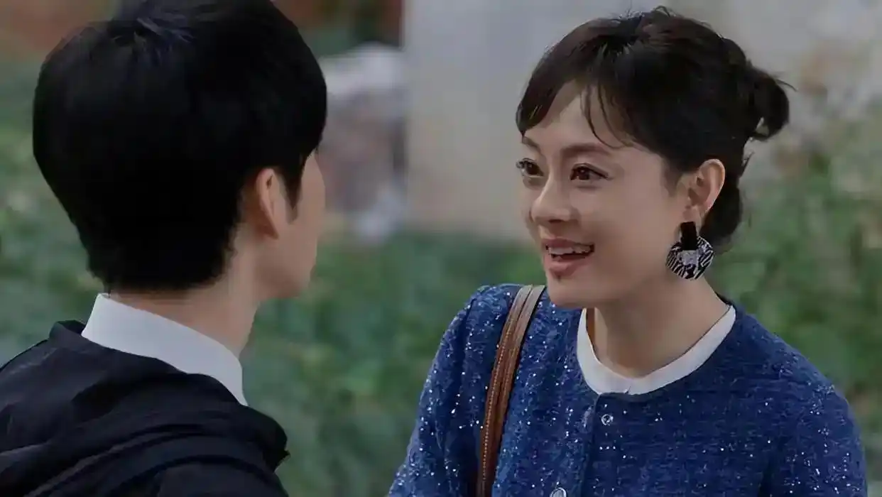 所有女明星排行榜_演技精湛的女演员推荐_最突出“杠剧”能耐的十位女演员