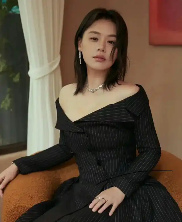 娱乐圈八卦内幕_女明星 小鲜肉_小鲜肉影视扑街资本支持