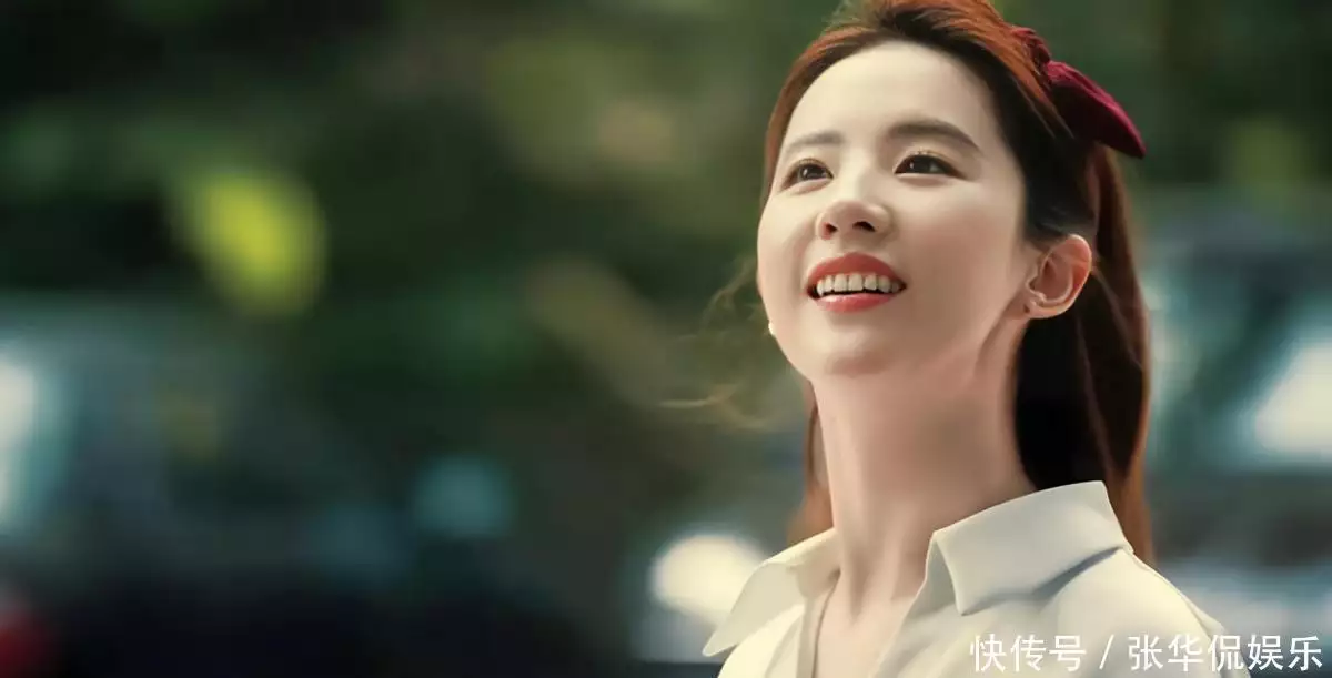 女明星抽烟现象_女明星喝醉被_刘亦菲抽烟事件