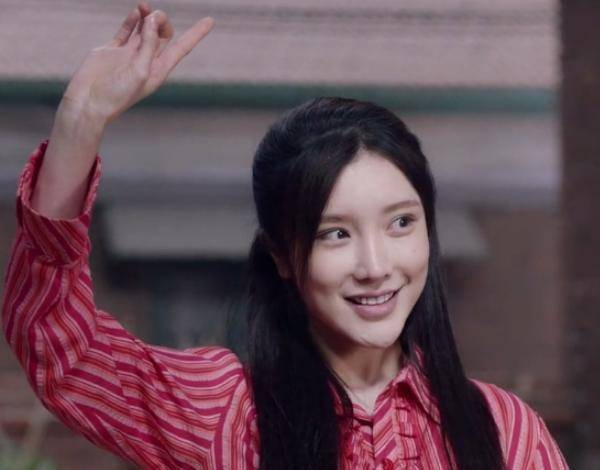 美女整容前后对比_混血女明星鼻子_娱乐圈整容美女