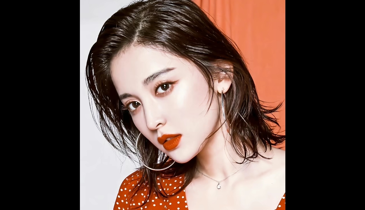 古力娜扎短发造型_女明星短发造型_古力娜扎短发惊艳网友