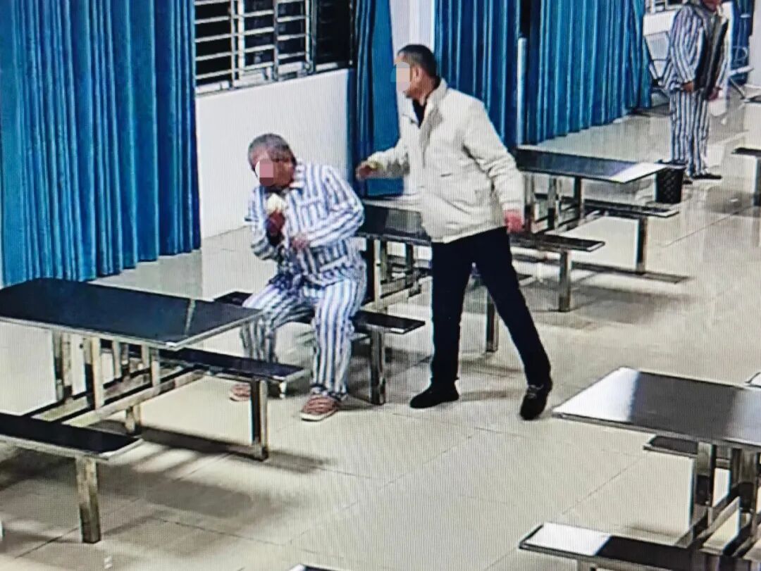 免费住院精神病医院 襄阳 精神病医院骗保_地狱病院在线观看