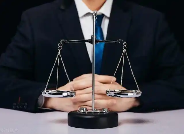 造黄谣传播淫秽物品罪诽谤罪寻衅滋事罪_传播明星黑料犯法吗,