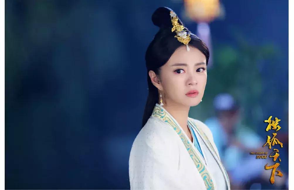 安以轩 独孤天下 小叮当_安以轩进娱乐圈时间